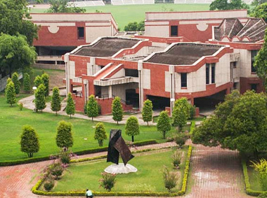 Masters in Financial Analysis Program at IIT Kanpur - Get a Degree